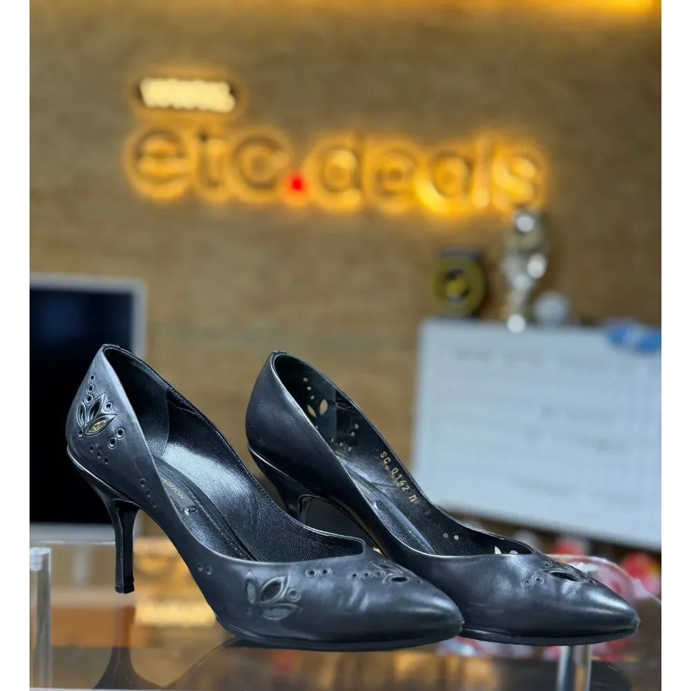 Louis Vuitton Frivolous Black Glazed Leather Perforated Pointed Toe Pumps Heels